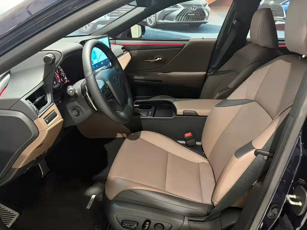 Lexus ES — миниатюра 6