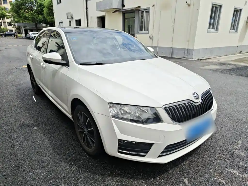 Skoda Octavia — миниатюра 4