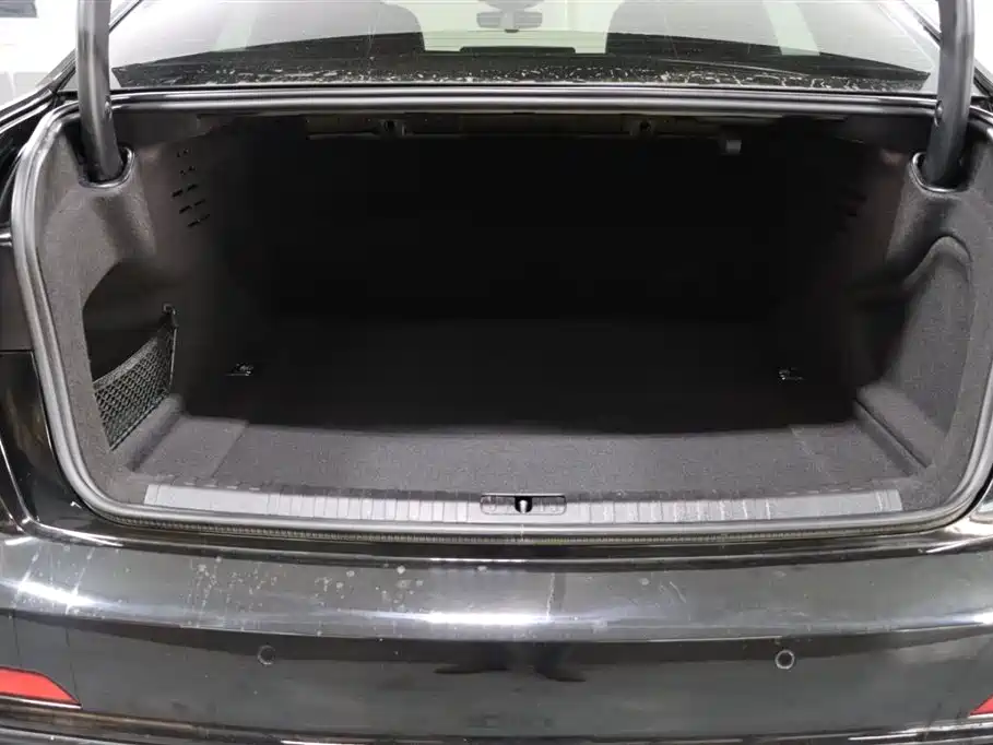 Audi A6L — миниатюра 23