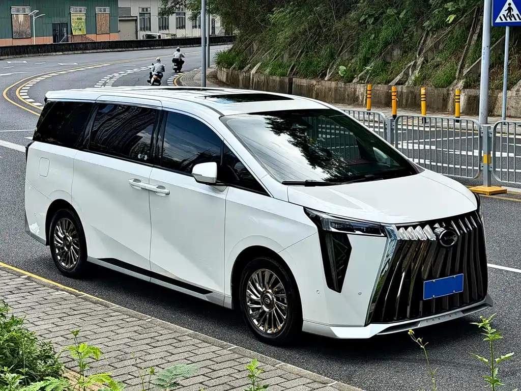 GAC Motor Trumpchi M8 — миниатюра 3