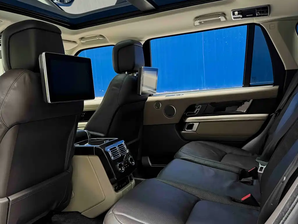 Land Rover Range Rover — миниатюра 9