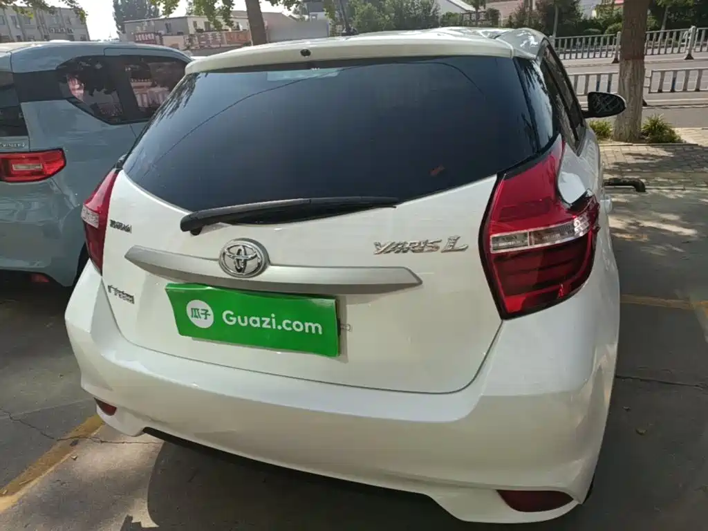 Toyota Yaris L — миниатюра 6