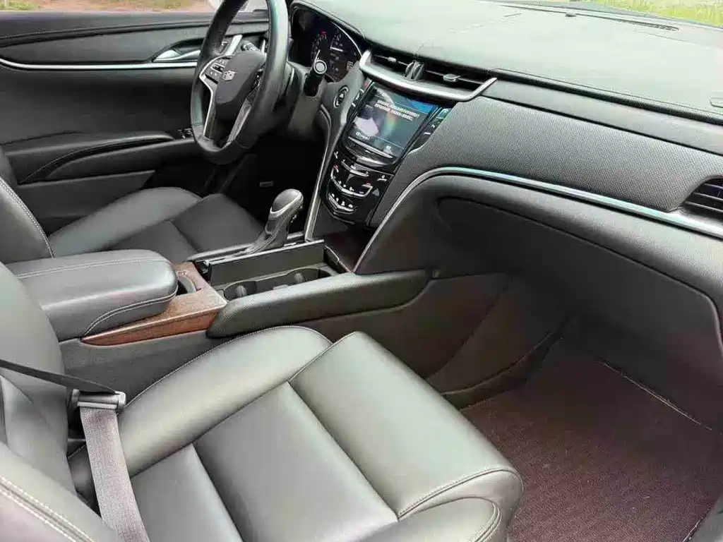 Cadillac XTS — миниатюра 6