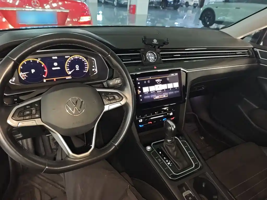 Volkswagen Magotan 2020 330TSI DSG Luxury