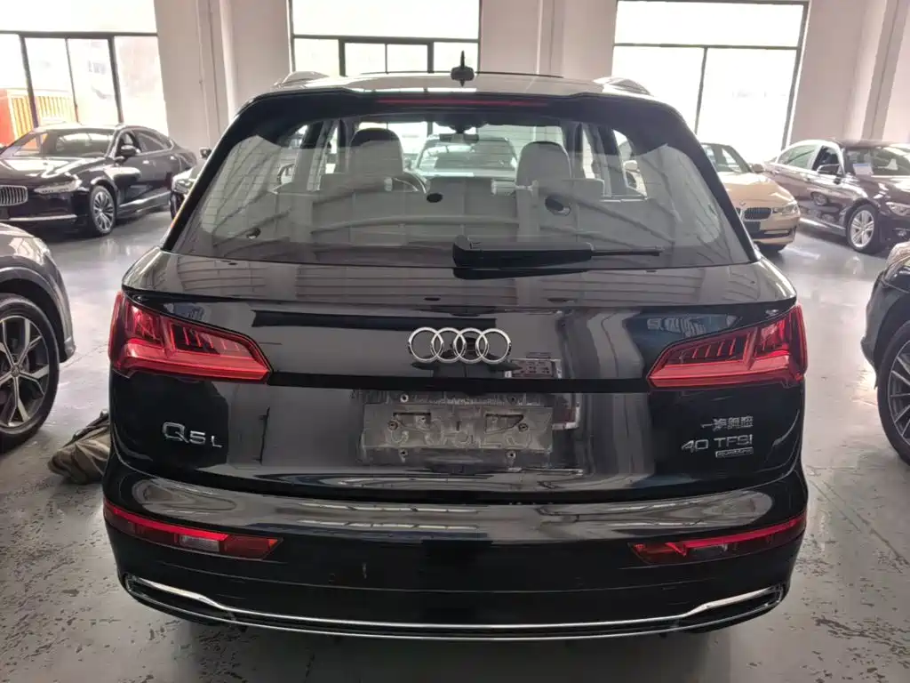 Audi Q5L — миниатюра 6