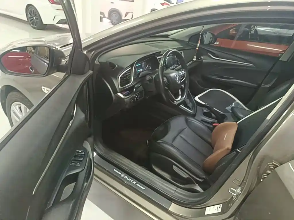 Buick Excelle — миниатюра 16