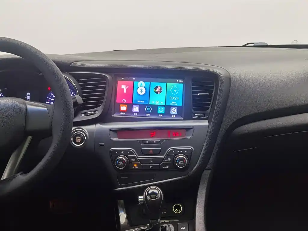 Kia K5 — миниатюра 12
