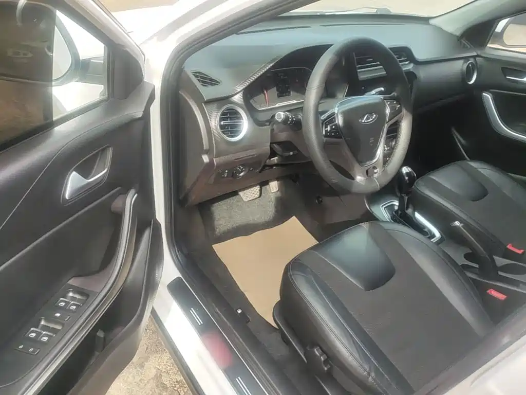 Chery Tiggo 3x — миниатюра 16