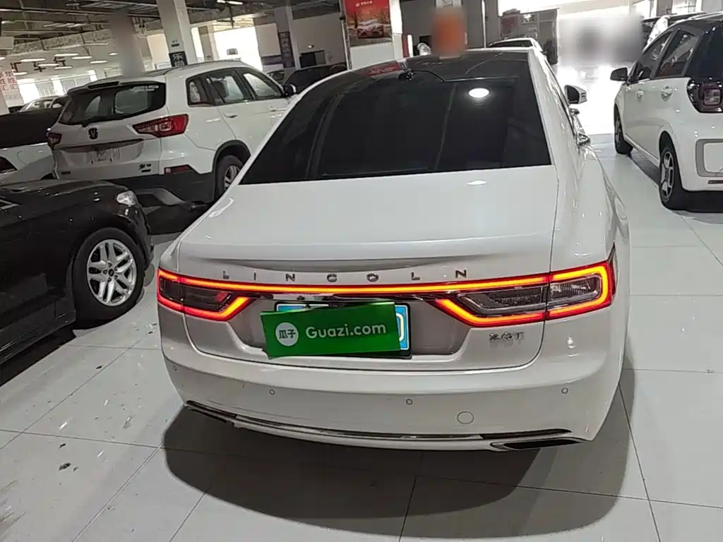 Lincoln Continental — миниатюра 6