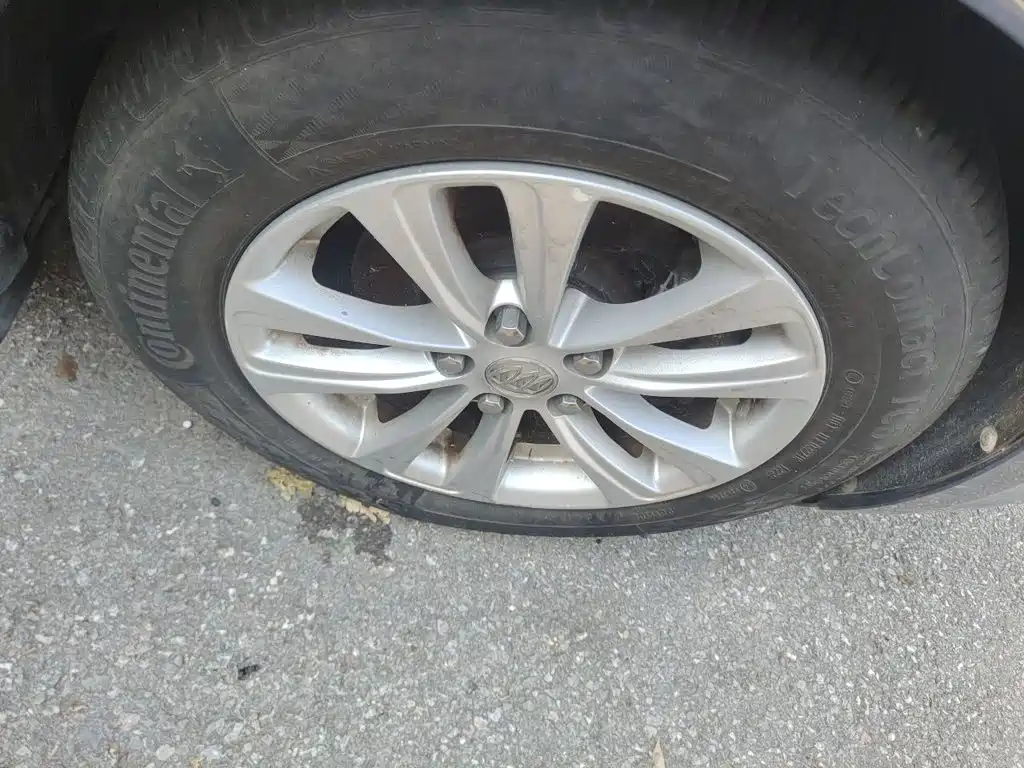 Buick Excelle — миниатюра 8