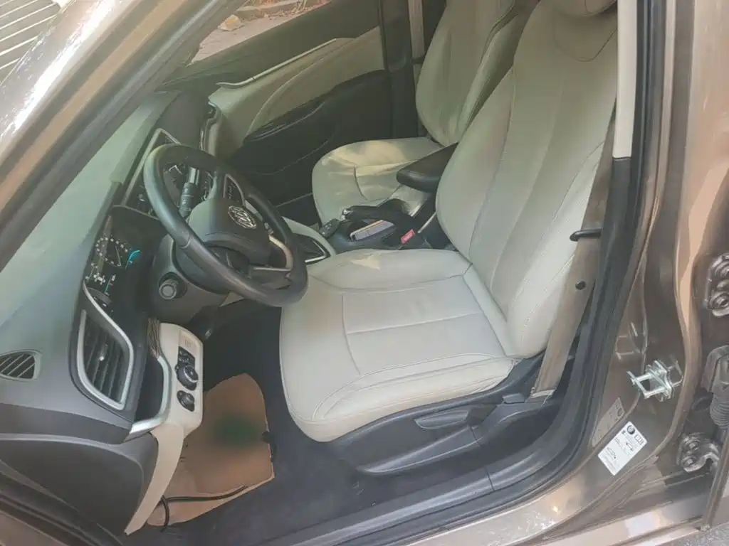 Buick Excelle — миниатюра 15