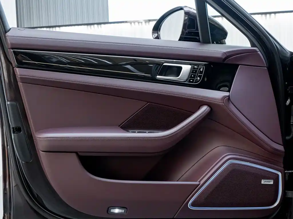 Porsche Panamera — миниатюра 23