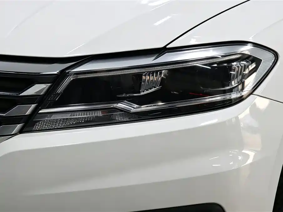 Volkswagen Lavida — миниатюра 15