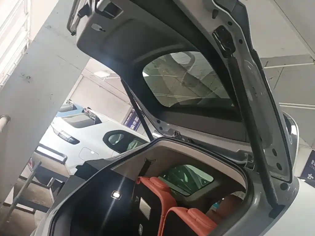 Leapmotor Leapmotor C16 — миниатюра 19