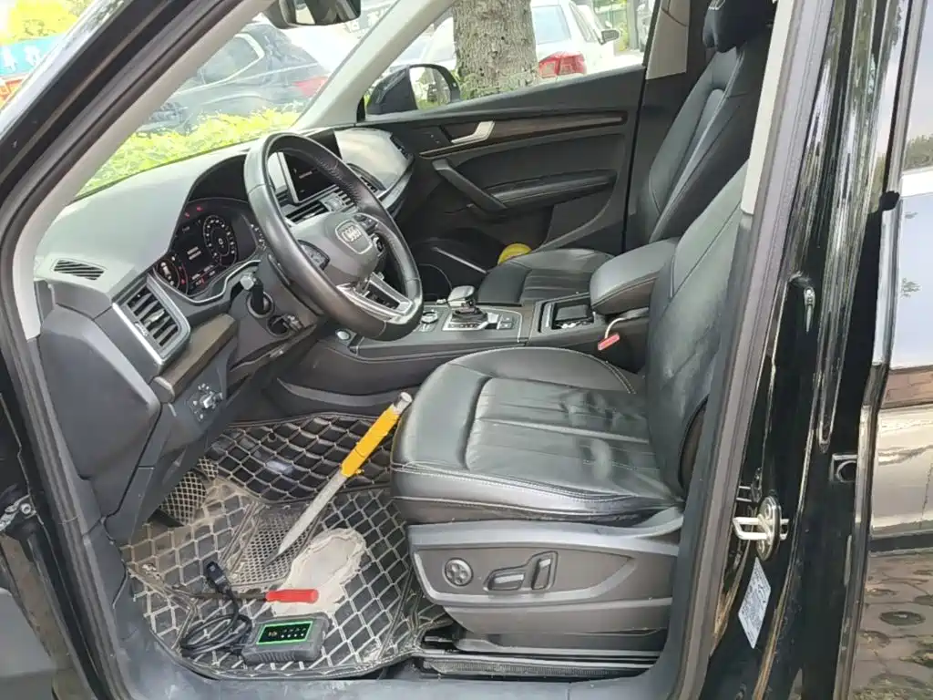 Audi Q5L — миниатюра 15