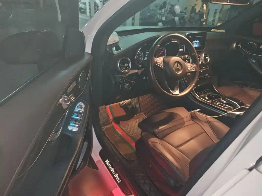 Mercedes-Benz GLC — миниатюра 17