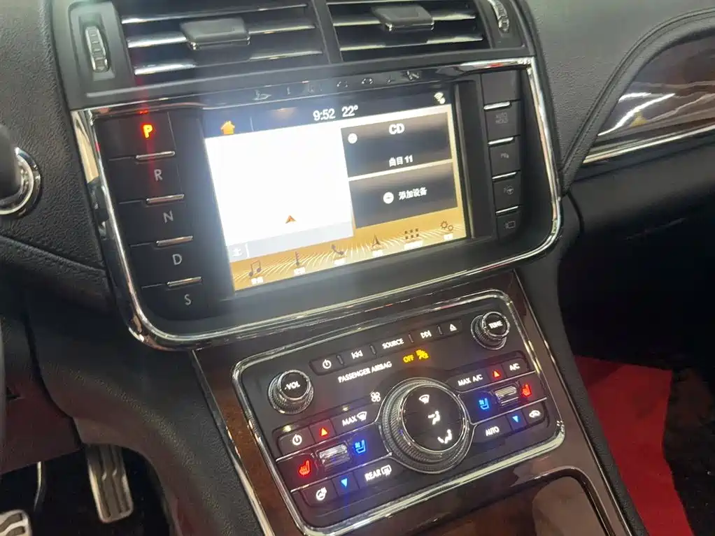 Lincoln Continental — миниатюра 16