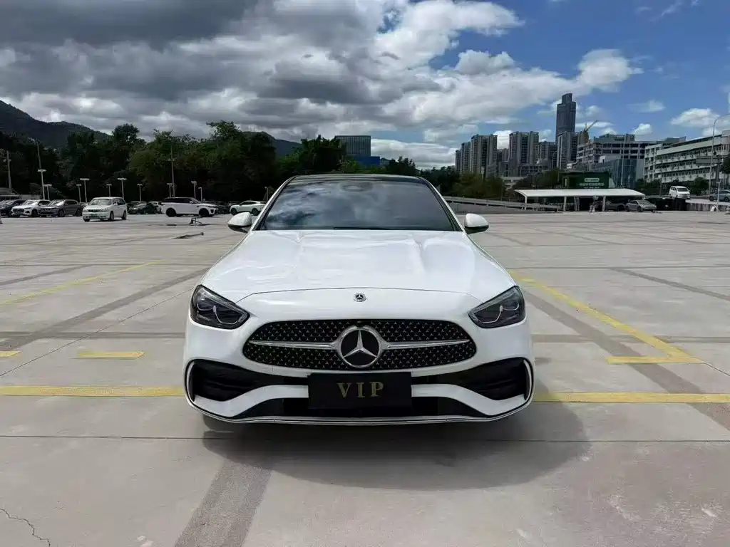 Mercedes-Benz C-Class — миниатюра 2