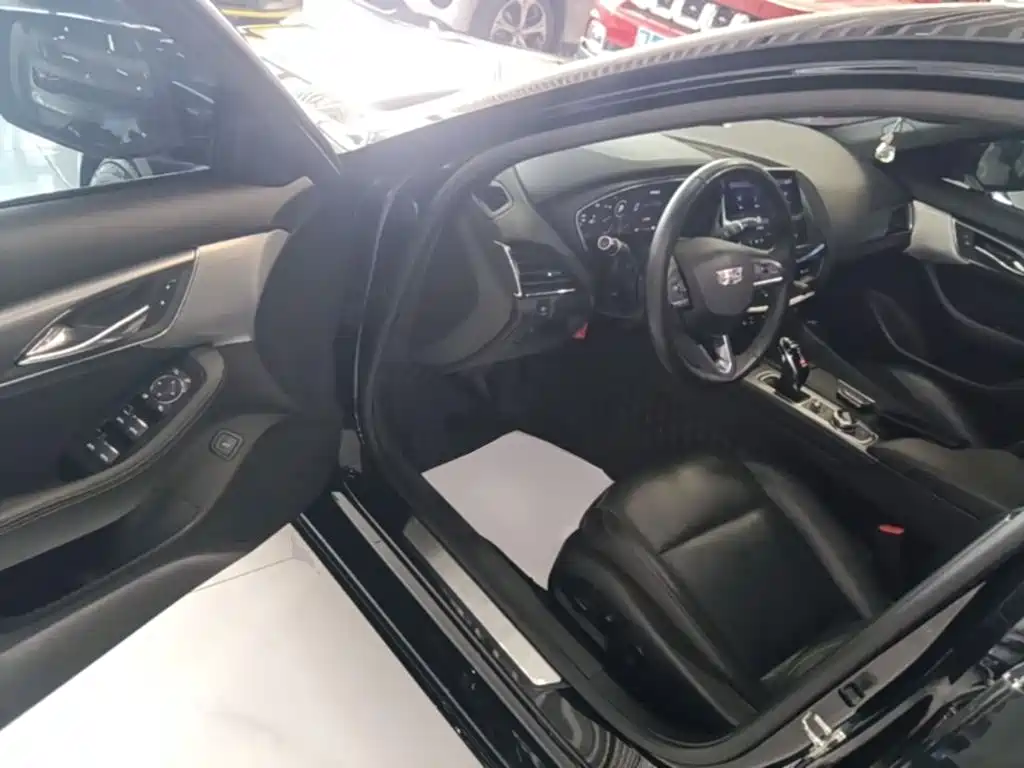 Cadillac CT5 — миниатюра 16