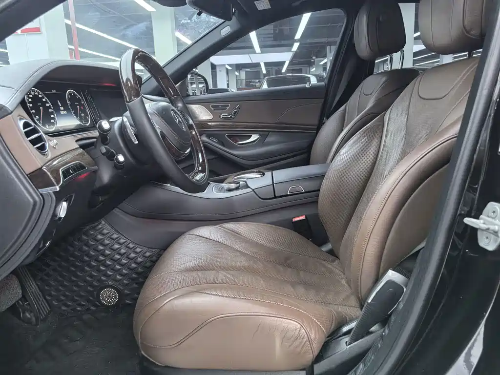 Mercedes-Benz S-Class — миниатюра 4
