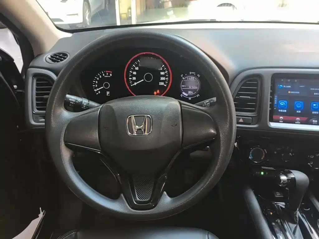 Honda Vezel — миниатюра 11