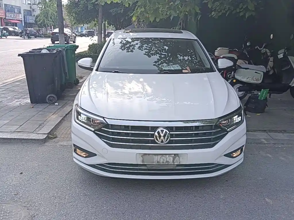 Volkswagen Sagitar — миниатюра 3