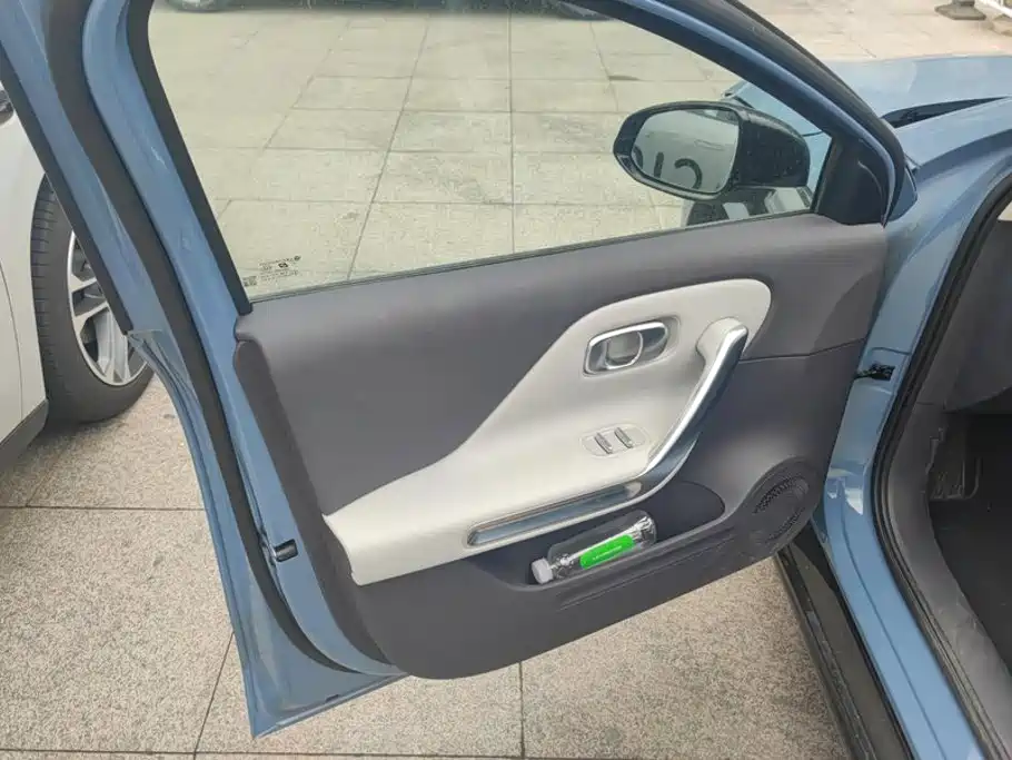 Leapmotor B01 2025 550