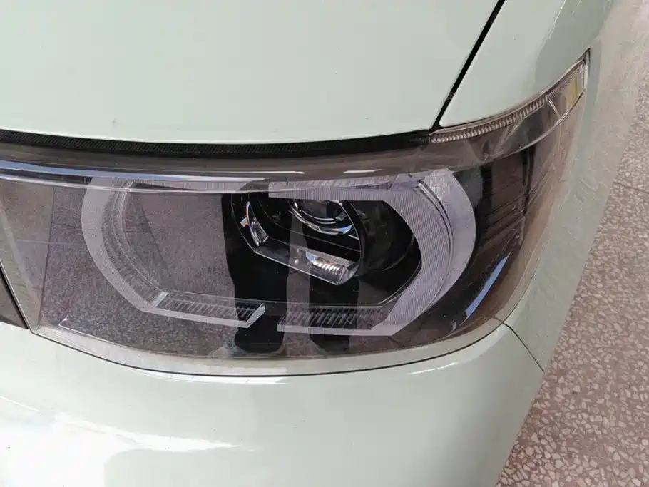 Wuling MINIEV — миниатюра 5