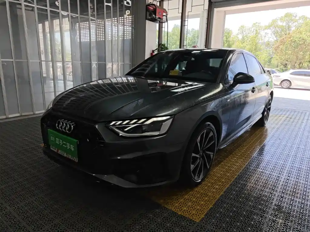 Audi A4L — миниатюра 2