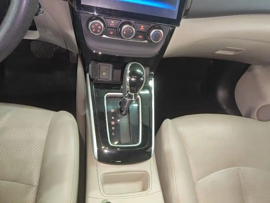 Nissan Sylphy — миниатюра 13