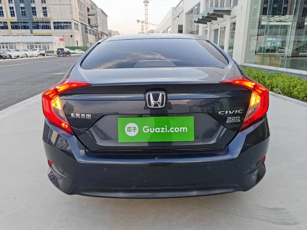 Honda Civic — миниатюра 6
