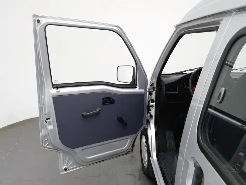 Wuling Zhiguang — миниатюра 8