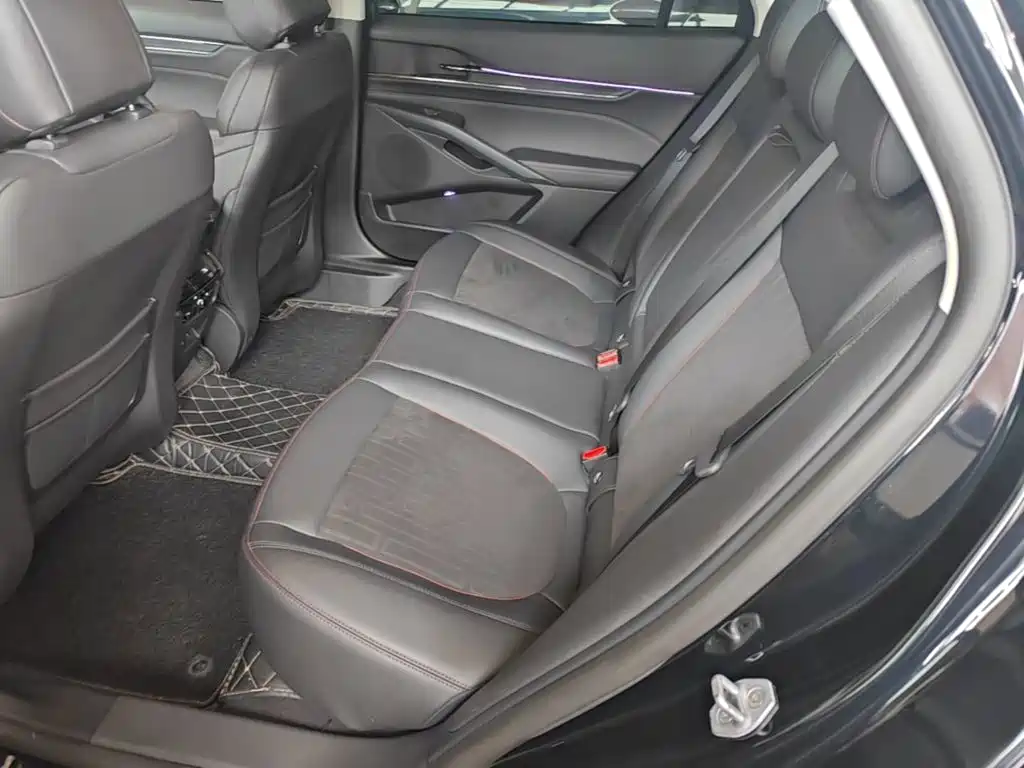 Ford Mondeo — миниатюра 17