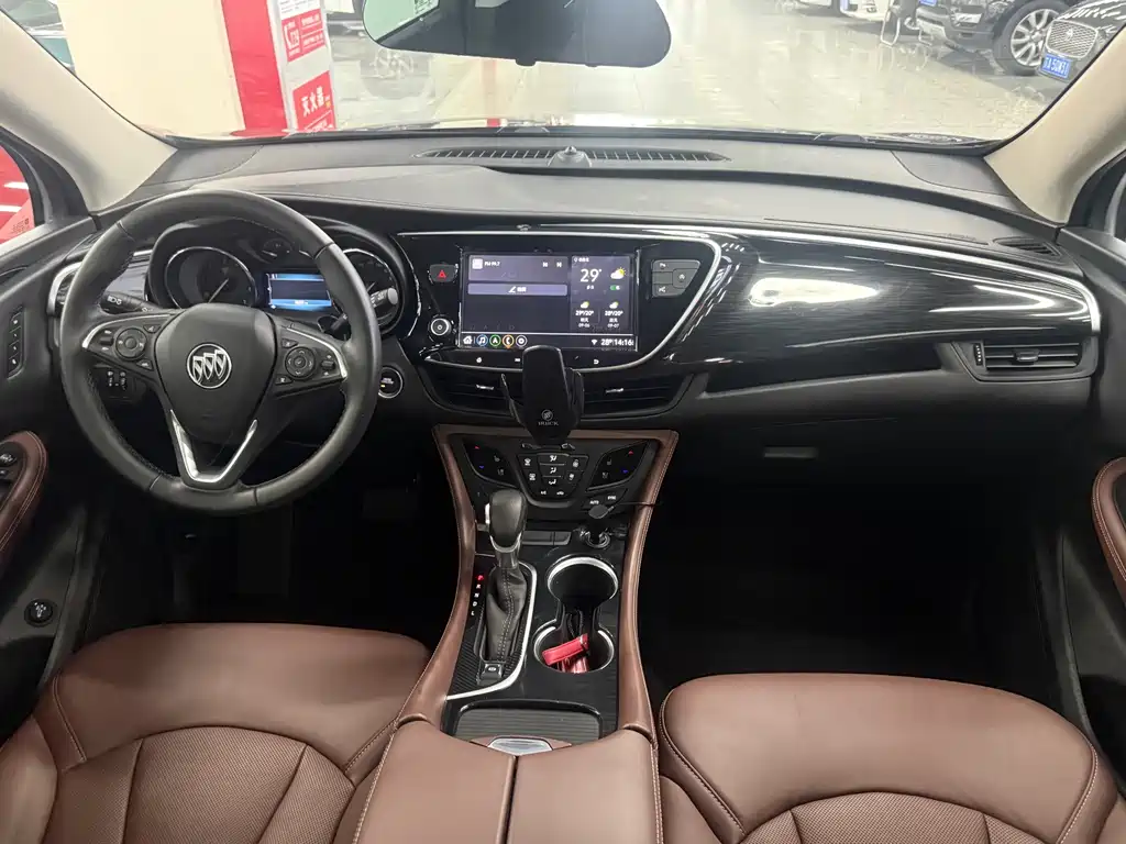 Buick Envision Plus — миниатюра 10