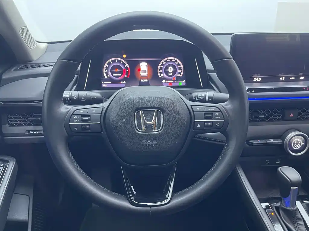 Honda Accord — миниатюра 16