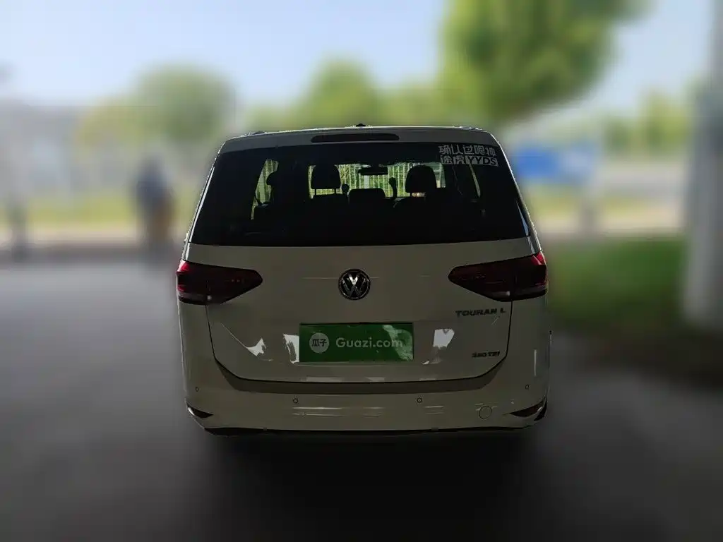 Volkswagen Touran — миниатюра 4