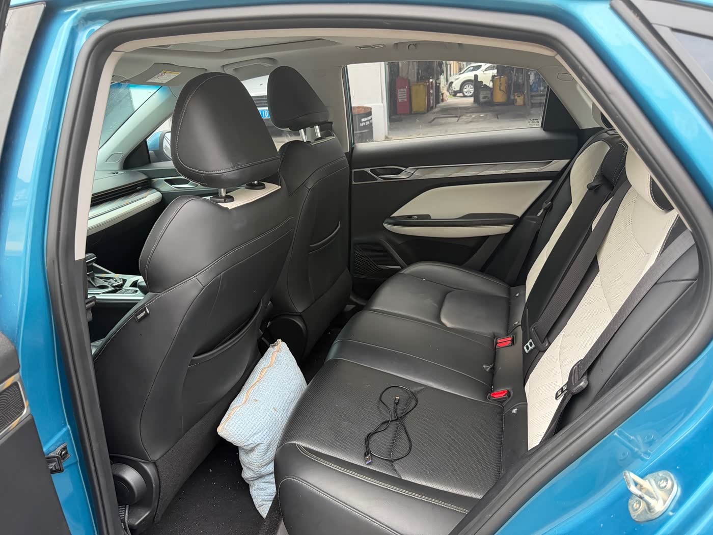 Geely Emgrand L 1.4 л 2022 г. Голубой, пробег 47000 км