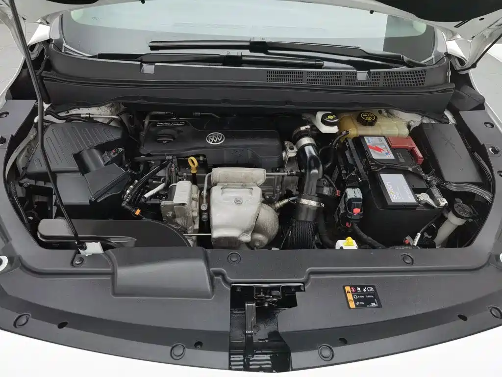 Buick GL6 2021 323T Luxury