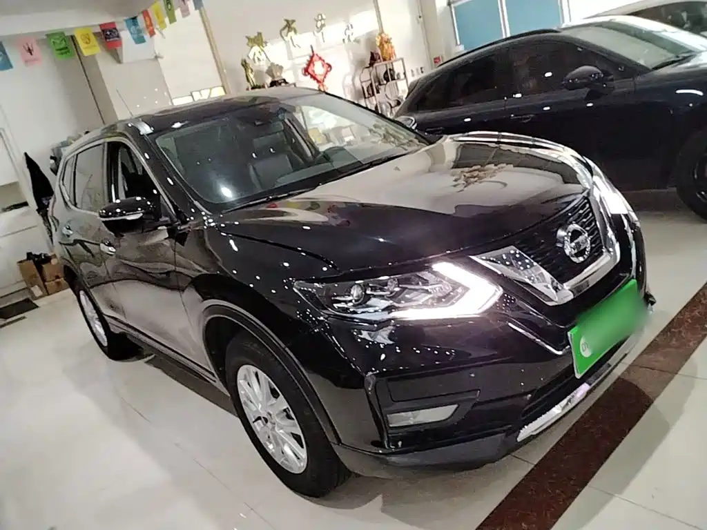 Nissan X-Trail — миниатюра 4