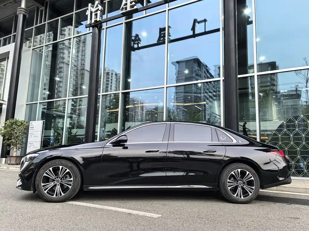 Mercedes-Benz E-Class E 2025 E 260 L Sport