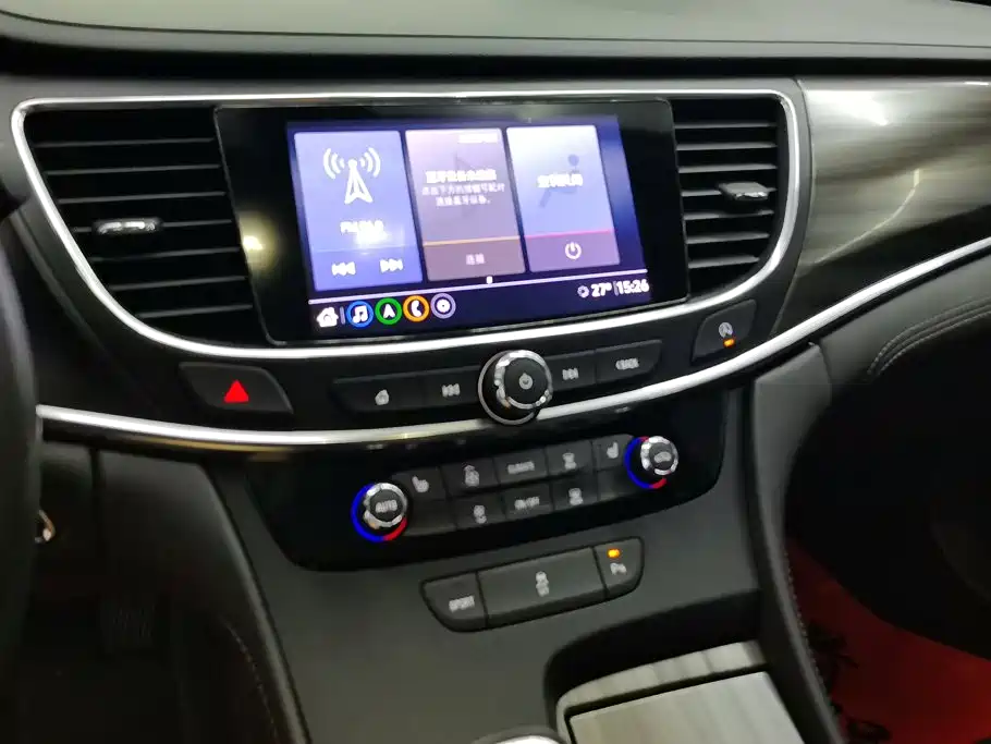 Buick LaCrosse — миниатюра 13