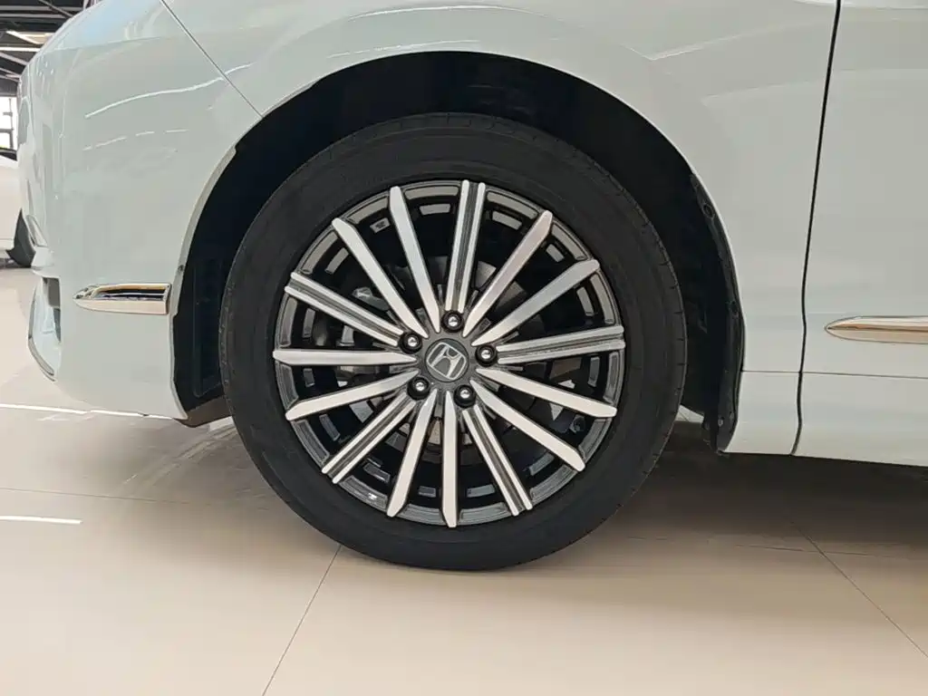 Honda Elysion — миниатюра 23