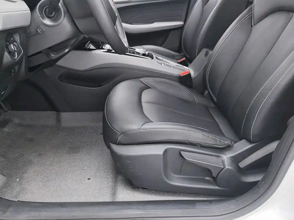 Roewe Ei5 — миниатюра 20