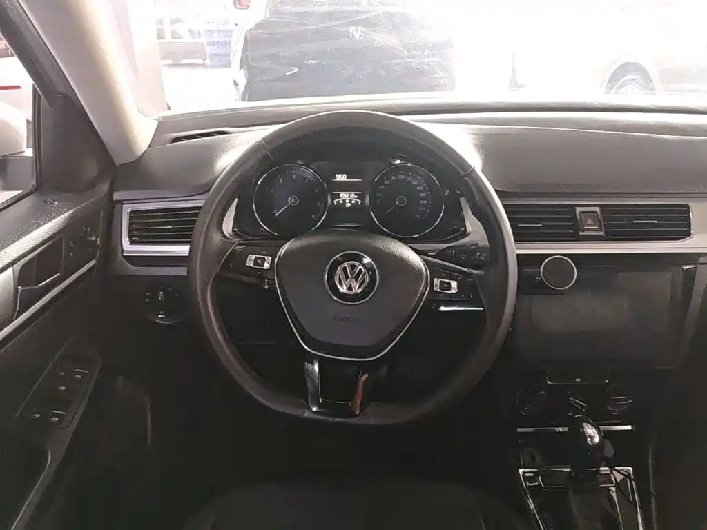 Volkswagen Bora — миниатюра 11