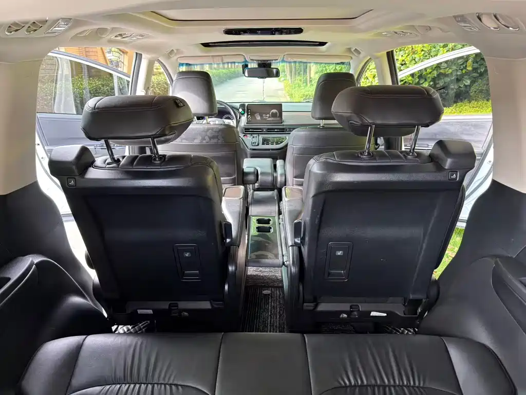 Honda Odyssey — миниатюра 7