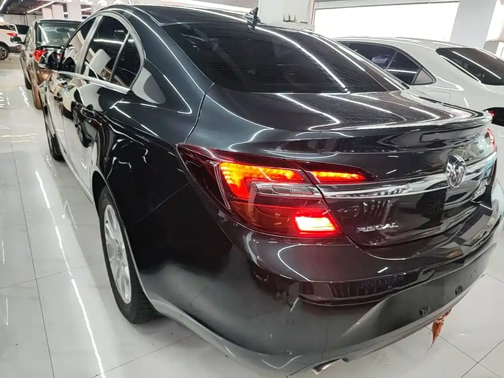Buick Regal — миниатюра 5