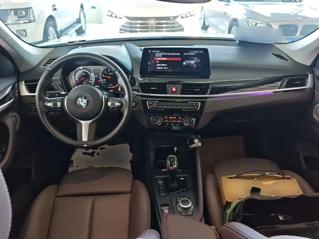 BMW X1 — миниатюра 10