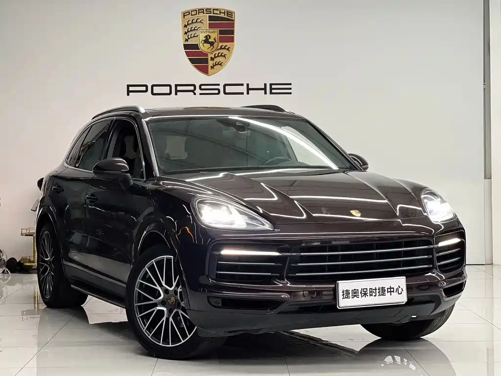 Porsche Cayenne — миниатюра 3