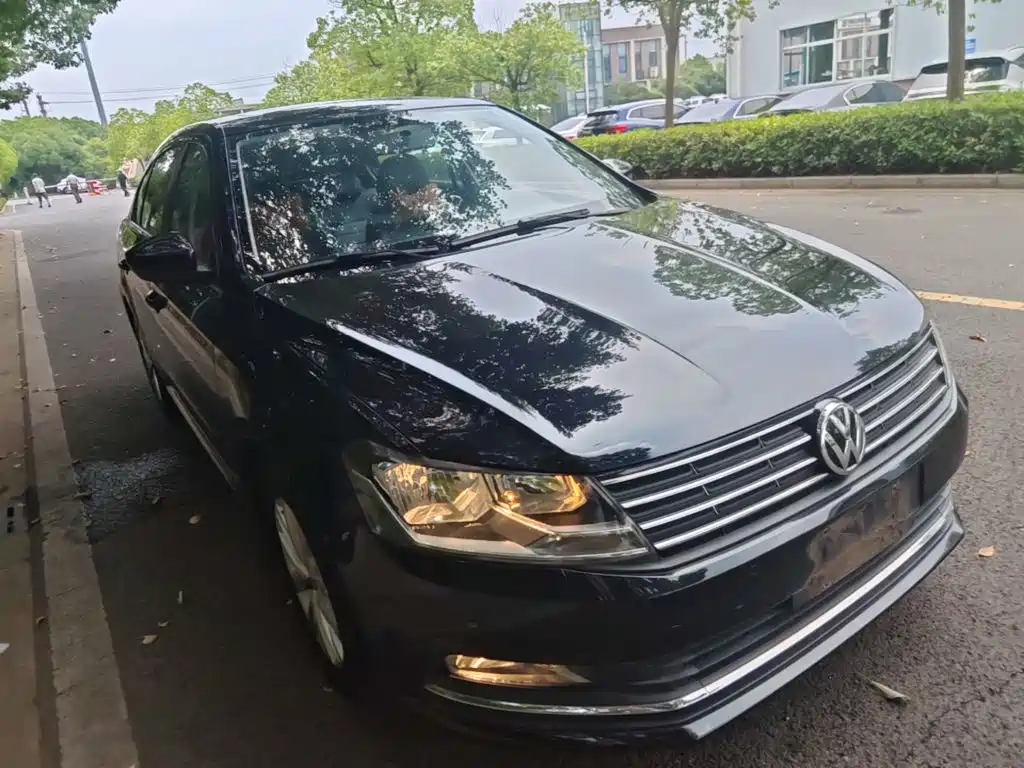 Volkswagen Lavida — миниатюра 4