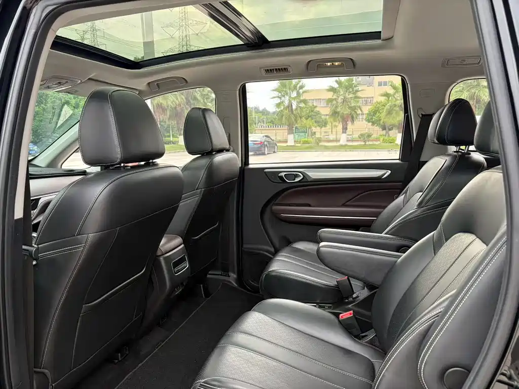 GAC Motor Trumpchi M6 — миниатюра 6